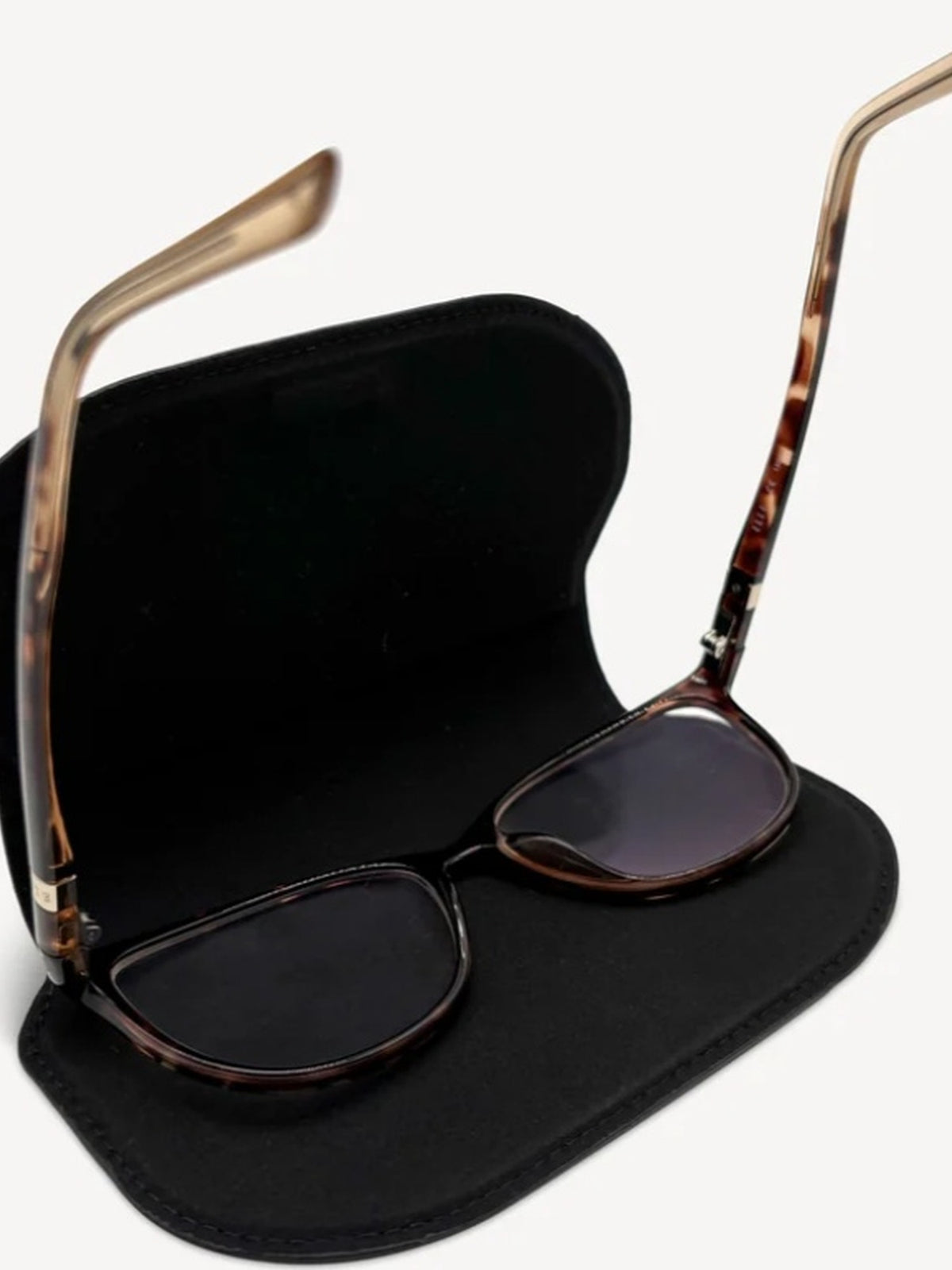 Slim Leather Glasses Case