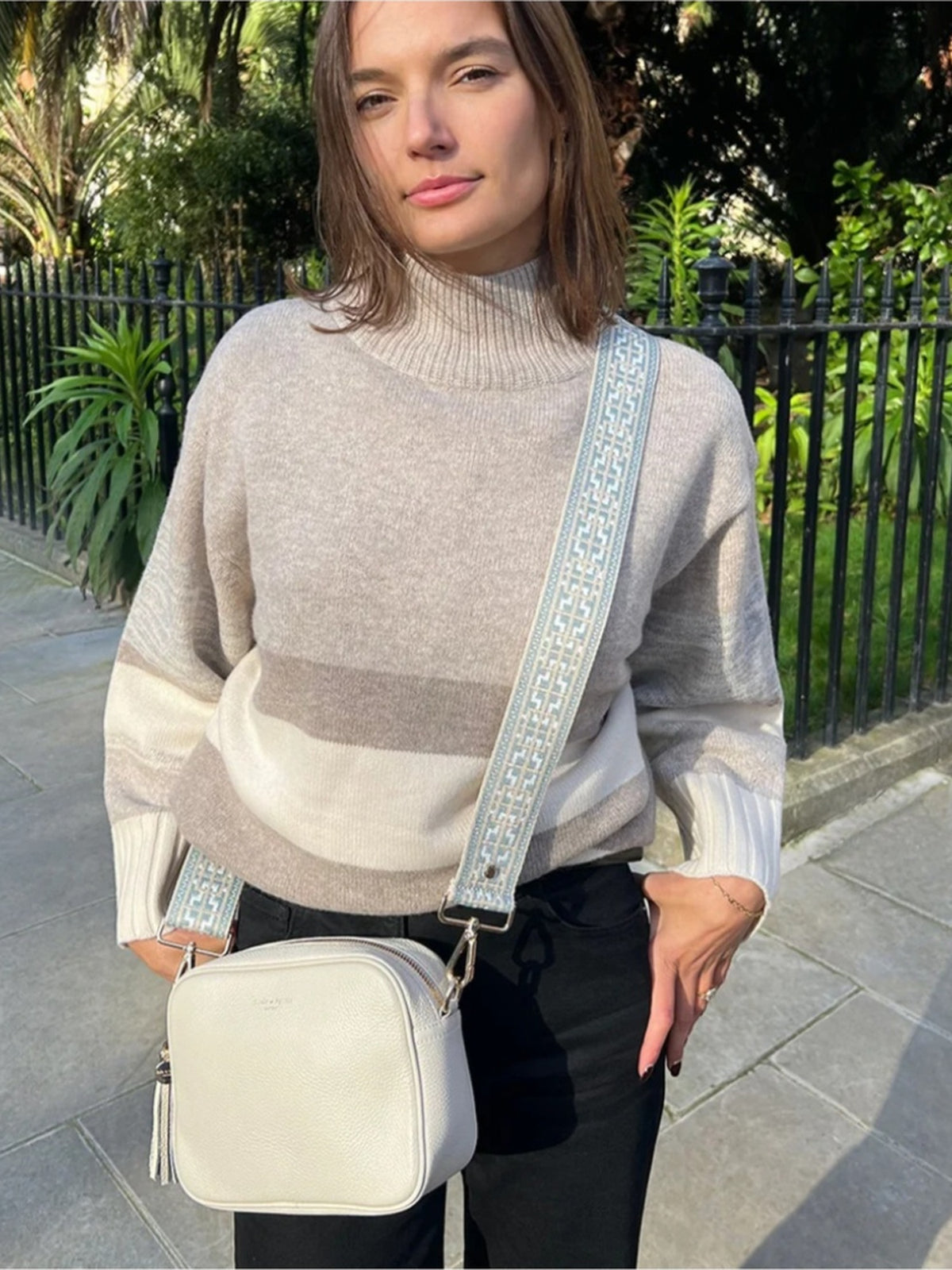 Leather Camera Crossbody Bag - Off White