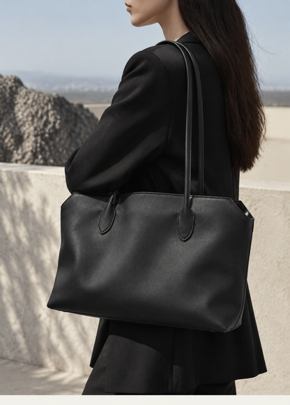 Luna · Minimal Tote Bag - Black